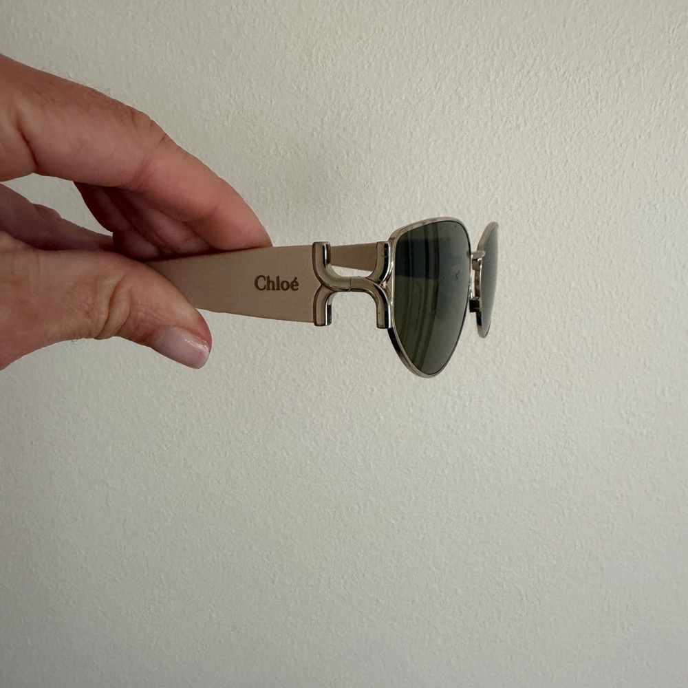 Chloé Beige and Green-Tinted Sunglasses